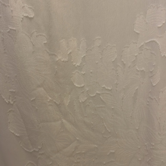 J Crew sleeveless top, back zipper, jaquard pattern on front - Picture 2 of 4